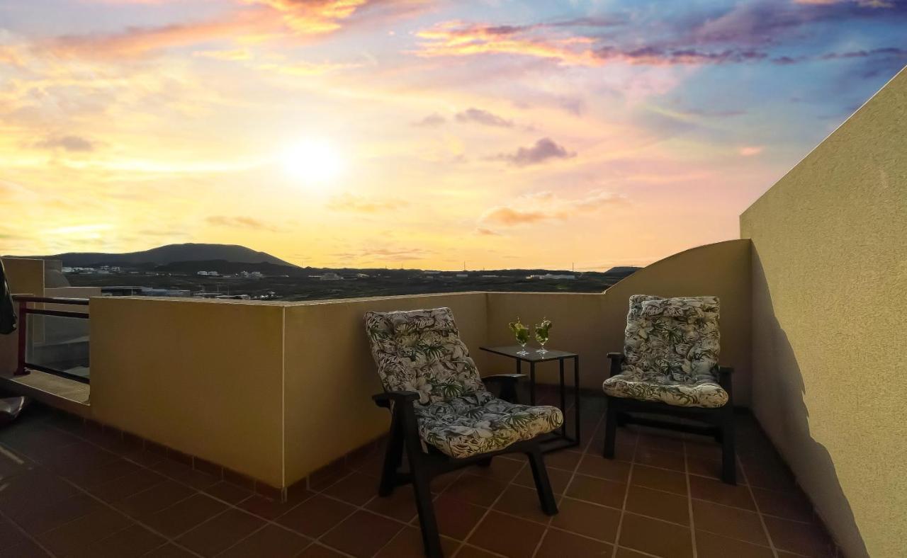 Sunset Corralejo Con Solarium Privado คอร์ราเลโฮ ภายนอก รูปภาพ